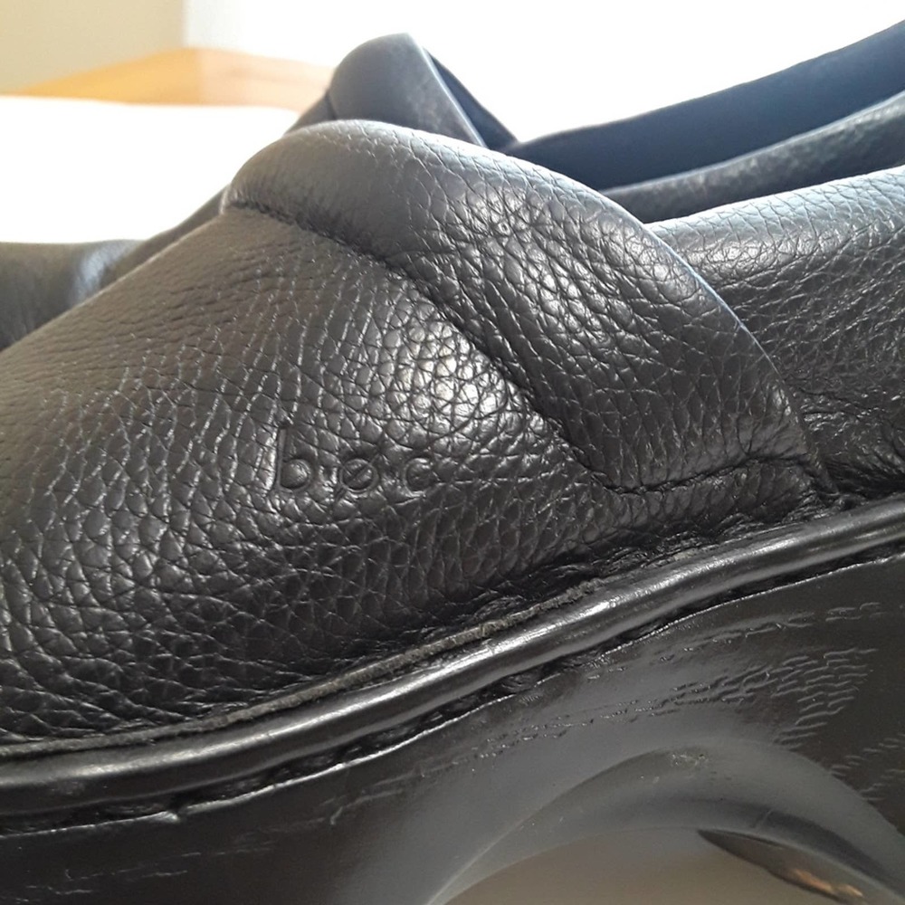 B..C Woman's Peggy Black Clog Size 7 - image 7